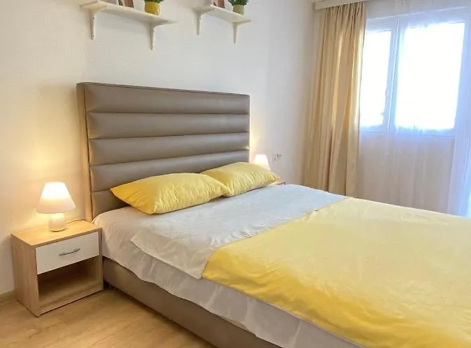 Mina Mataruska Banja